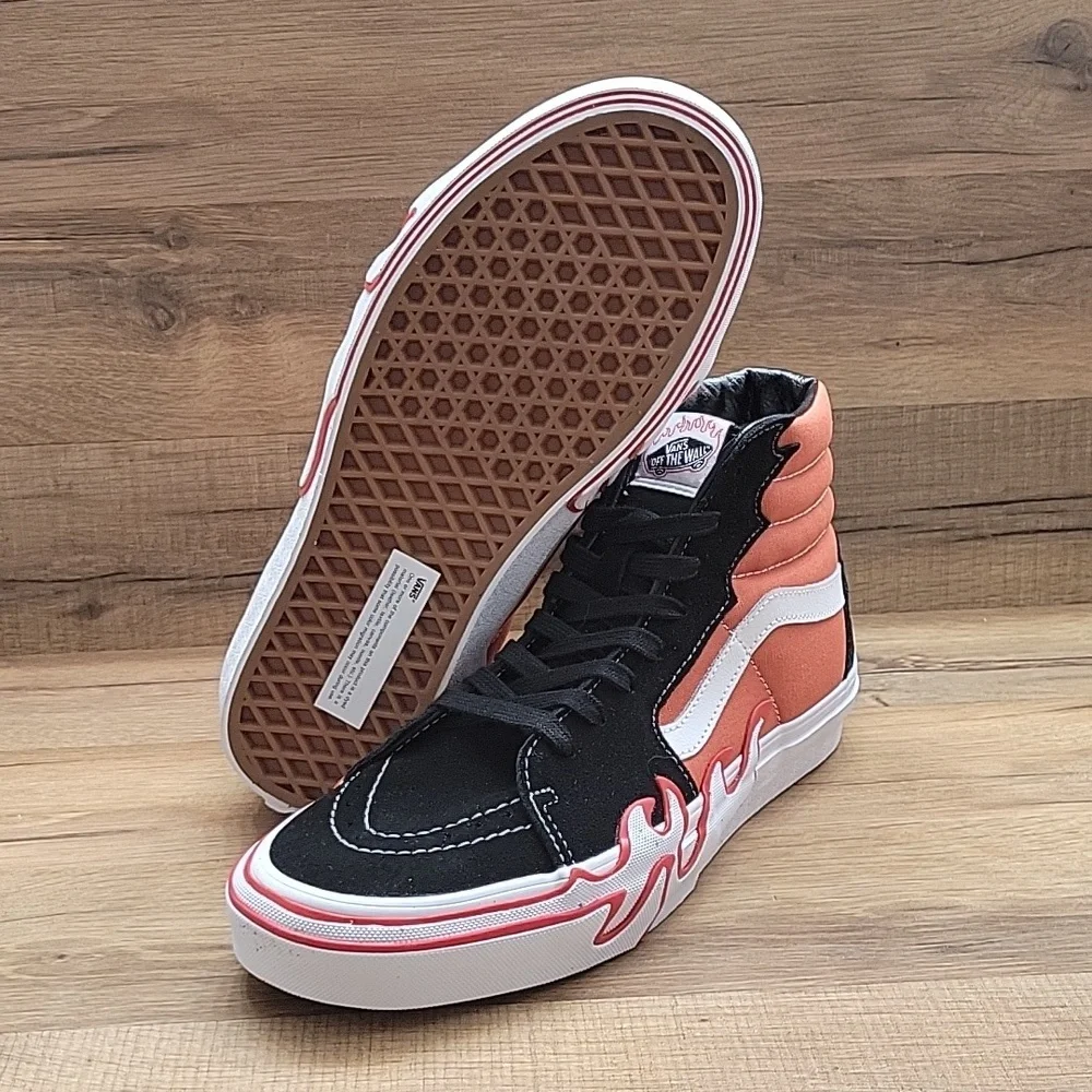 Van's SK8-Hi Flame in the box no lid authentic uper textile and leather.